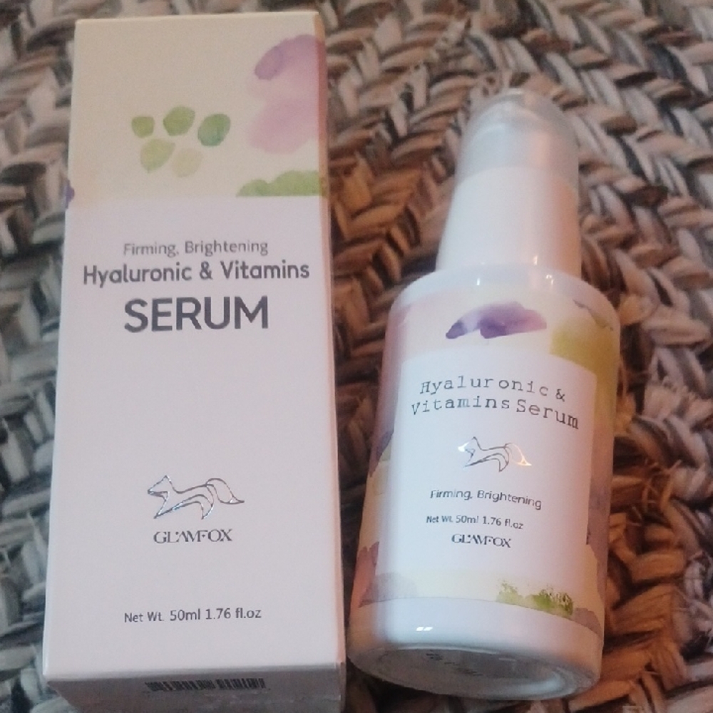 glamfoxx Firming And Brightening Hyaluronic & Vitamins Serum